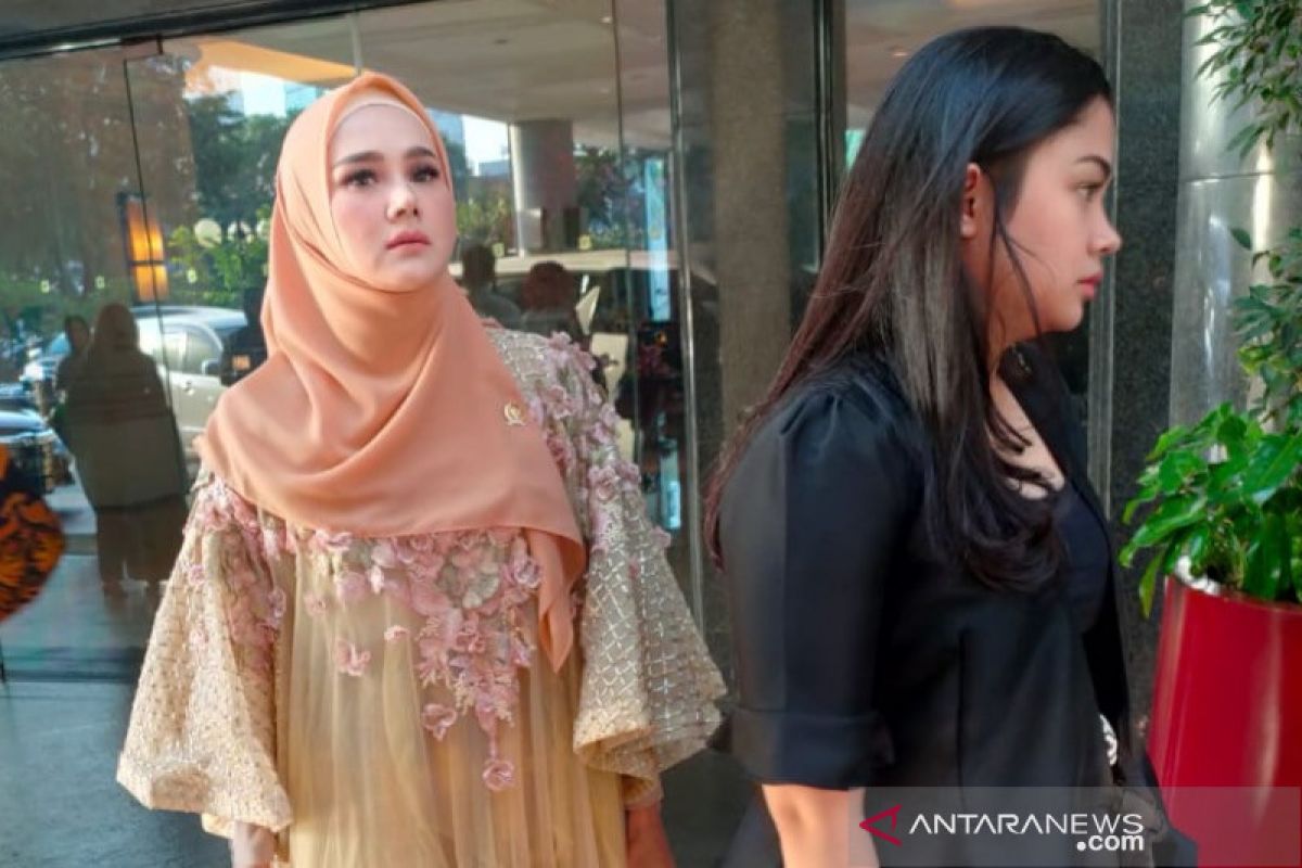 Perasaan Mulan Jameela saat dilantik jadi anggota DPR