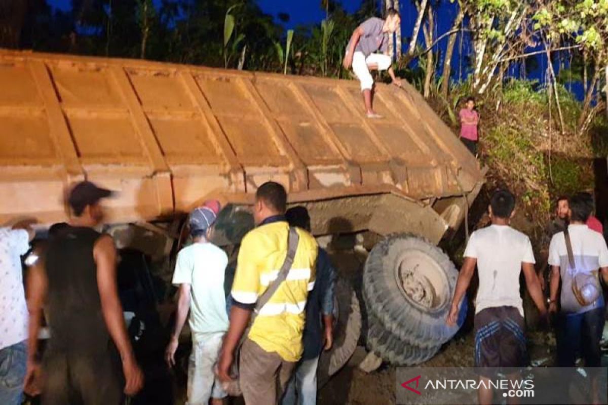 Sopir tewas tertimpa dump truk di Aceh Utara, berawal dari rem blong
