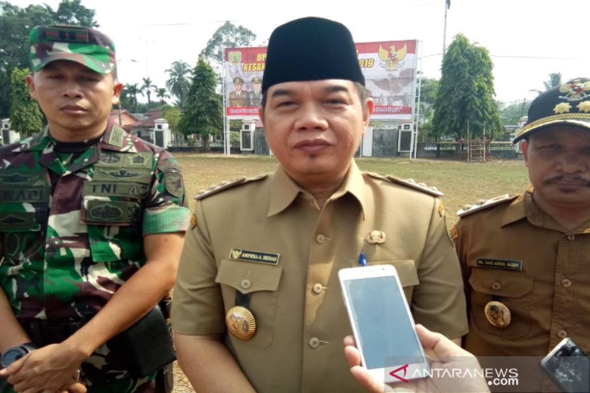 Pancasila juga perekat persatuan masyarakat di daerah, kata Bupati Bartim