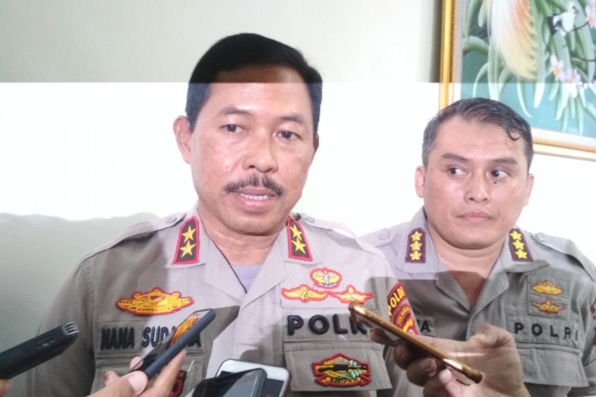 Polisi bekuk sembilan penyedia bahan baku kimia untuk tambang ilegal