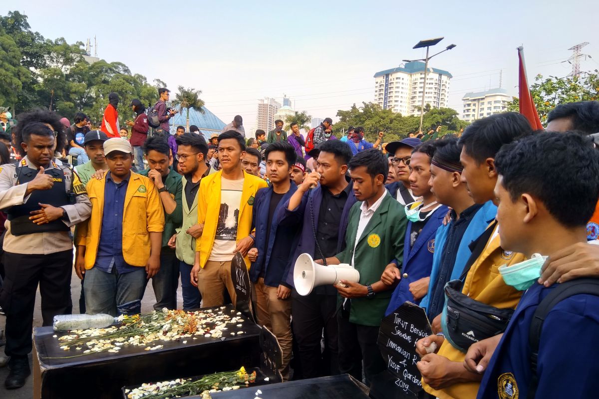 Mahasiswa sebut aksi mengawal DPR untuk tuntaskan agenda reformasi