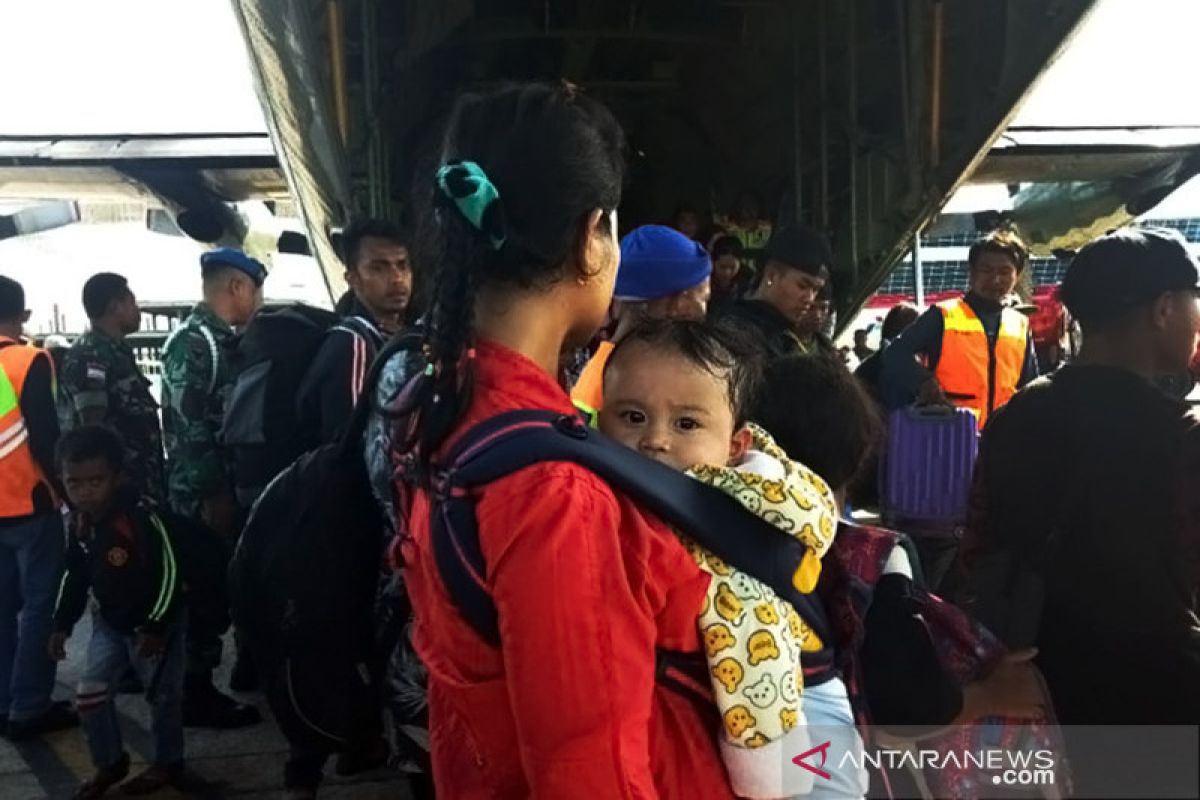 Dua ratusan pengungsi Wamena tiba di Timika