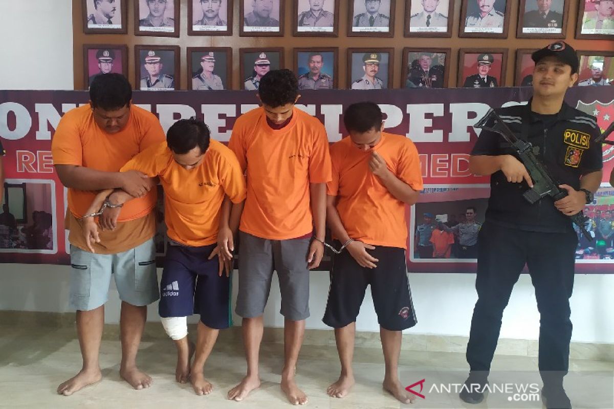 Polisi ringkus empat dari enam pelaku pencurian Rp 1,6 miliar milik Pemprov Sumut