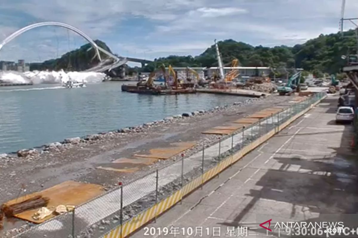 Dua WNI meninggal akibat jembatan runtuh di Taiwan