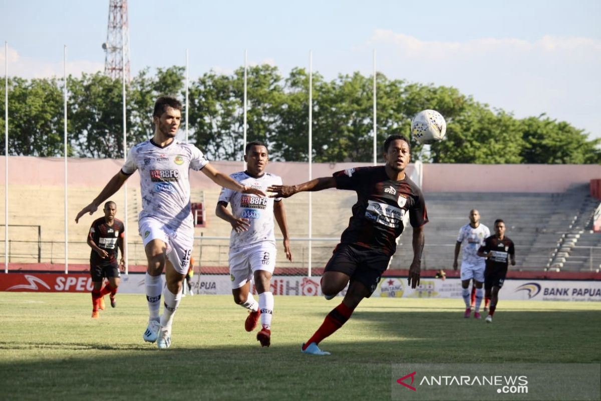 Liga 1 -- Persipura Jayapura tembus papan atas