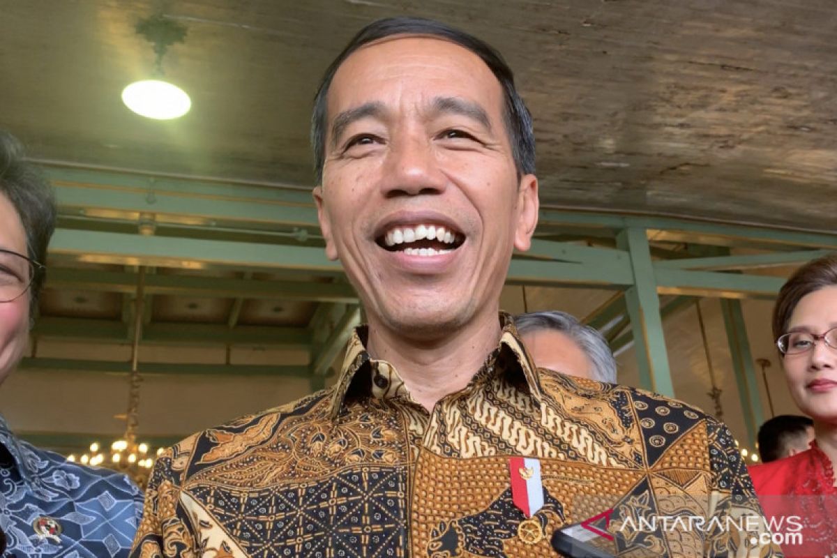 Kalau sudah dilantik baru bicara kabinet, kata Jokowi