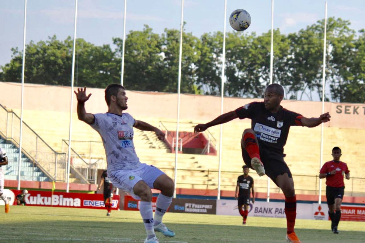 Liga 1 -- Persipura kandaskan Tira Persikabo 3-0