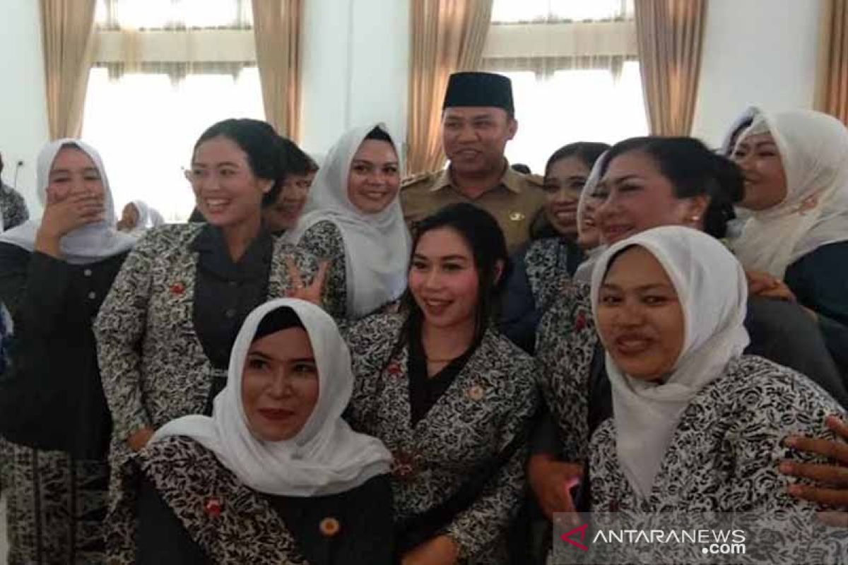 Pemkab Lamandau berkomitmen tingkatkan fasilitas tenaga medis di desa