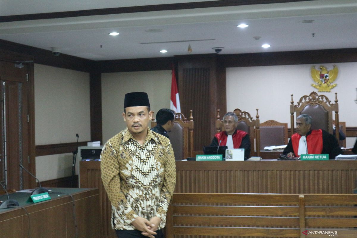 Nelayan didakwa suap Gubernur Kepulauan Riau