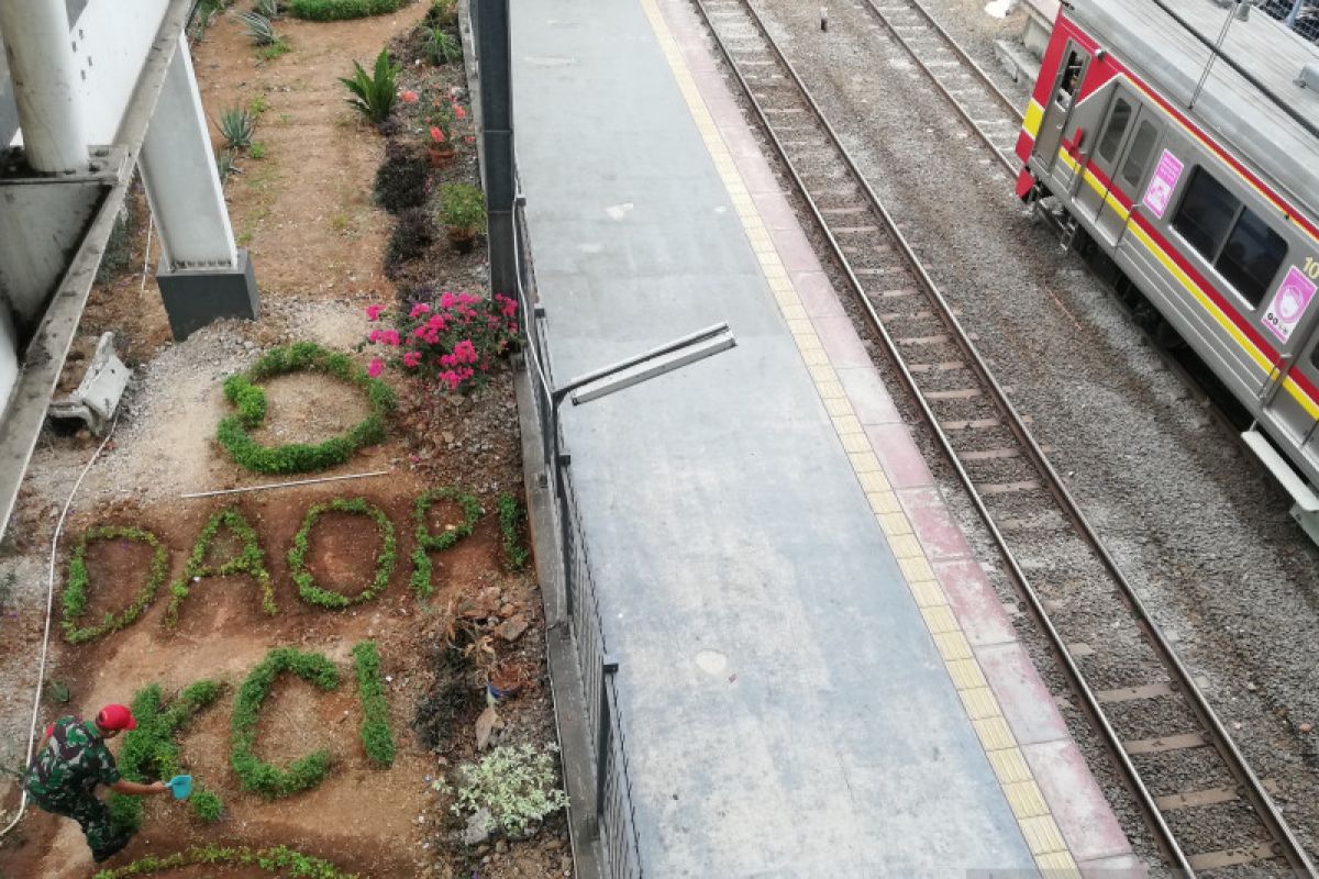 Demo buruh, pelayanan Stasiun Palmerah tetap normal