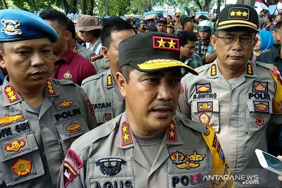 Polisi penganiaya mahasiswa saat demo di Medan dihukum disiplin