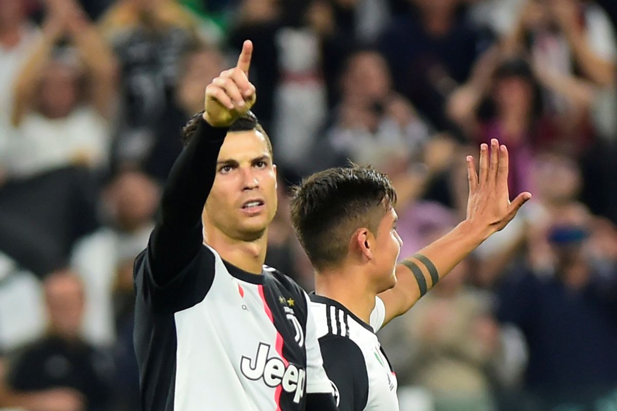 Maurizio Sarri puji penampilan trio penyerang Ronaldo-Dybala-Higuain