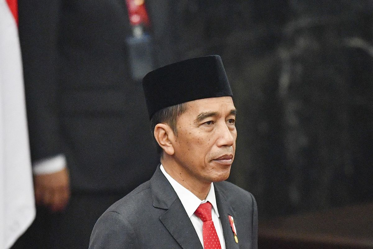 Presiden Jokowi berpesan agar TNI adaptasi teknologi baru
