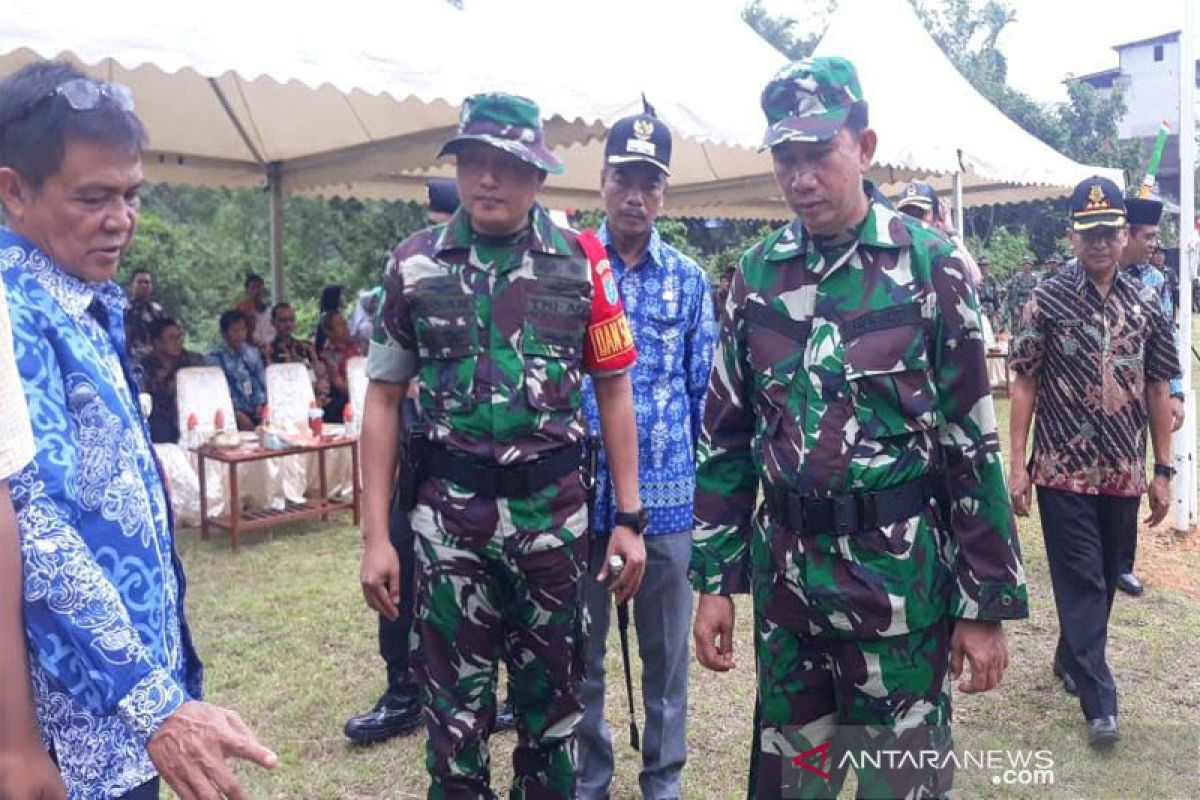 TMMD bangun jalan menghubungkan Muara Bakah-Mukut