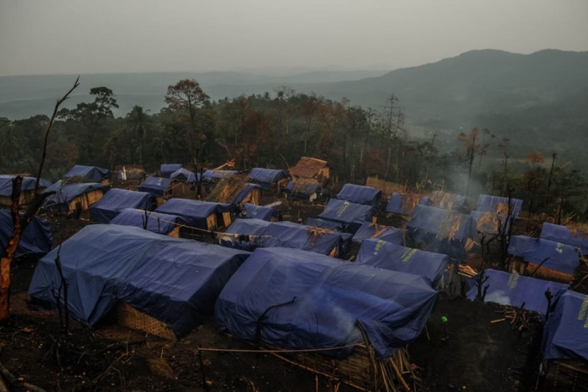 Kemensos salurkan bantuan kepada warga Badui korban kebakaran