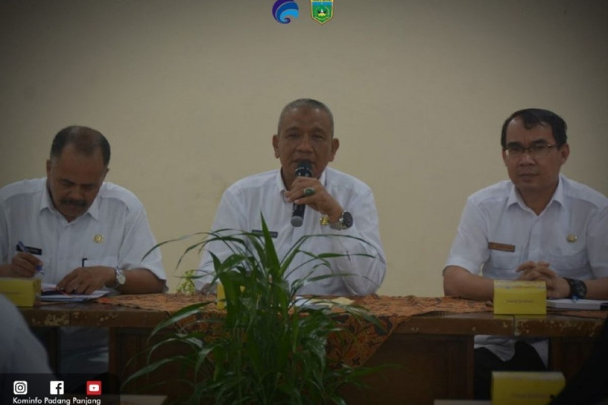Rapat persiapan Hari Jadi Kota Padang Panjang ke-229