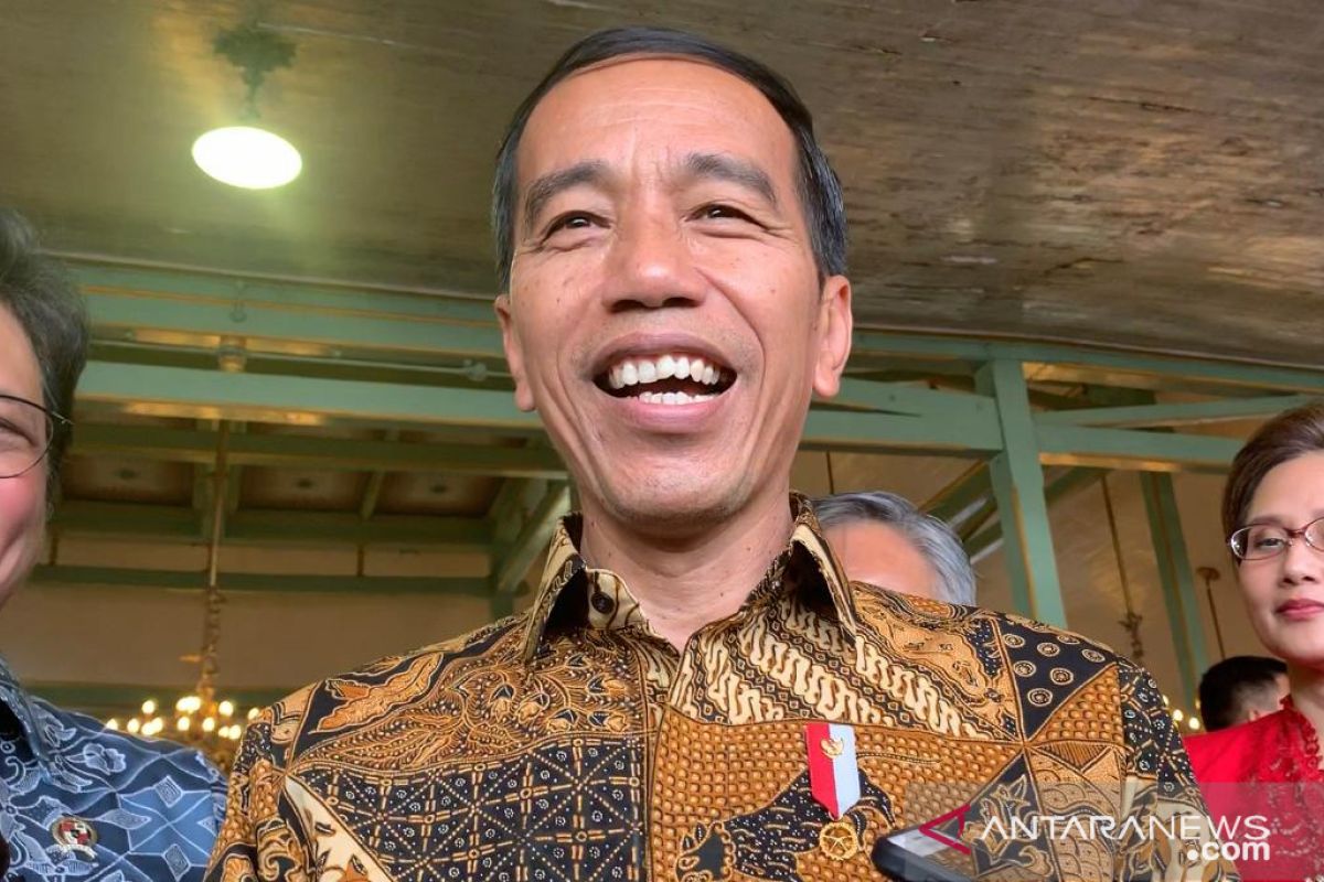 Presiden Jokowi: Batik bagian gaya hidup Indonesia yang mendunia