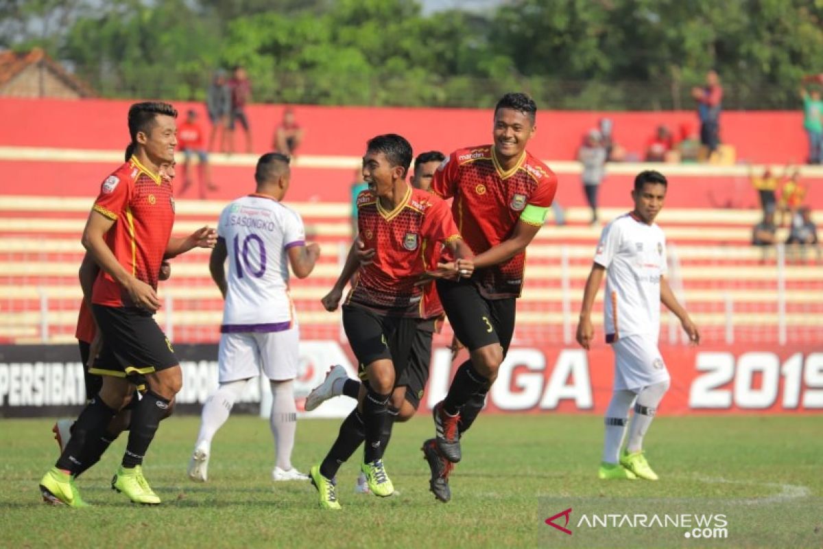 Persibat Batang menjauhi zona degradasi