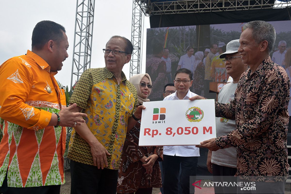 KUD Makmur Lestari Riau terima Rp8 miliar hibah peremajaan sawit