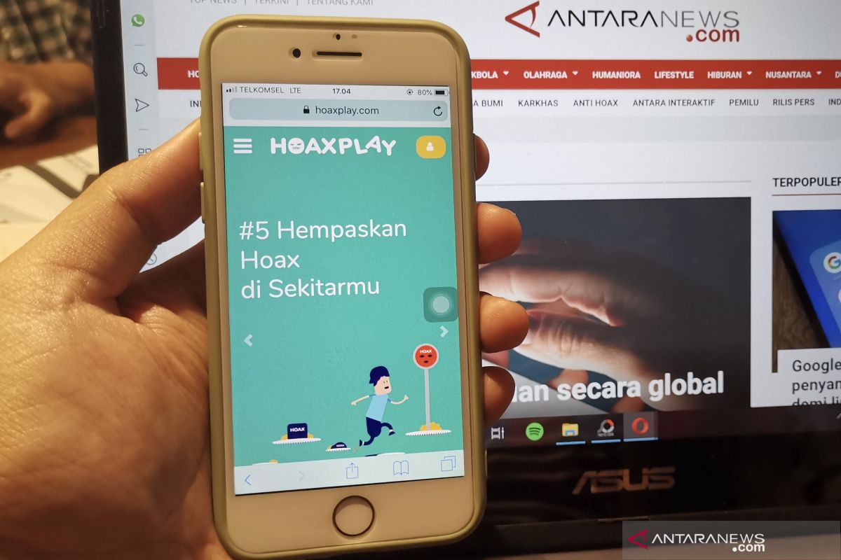 Hoaxplay.com, situs pelawan hoaks demi literasi digital