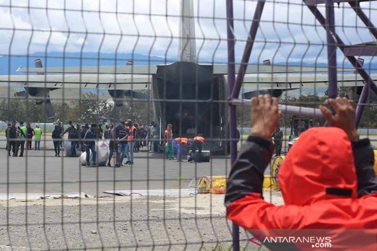 Lebih 1.000 pengungsi Minang tiba di Sentani Papua, ACT sewa pesawat pulangkan ke Padang