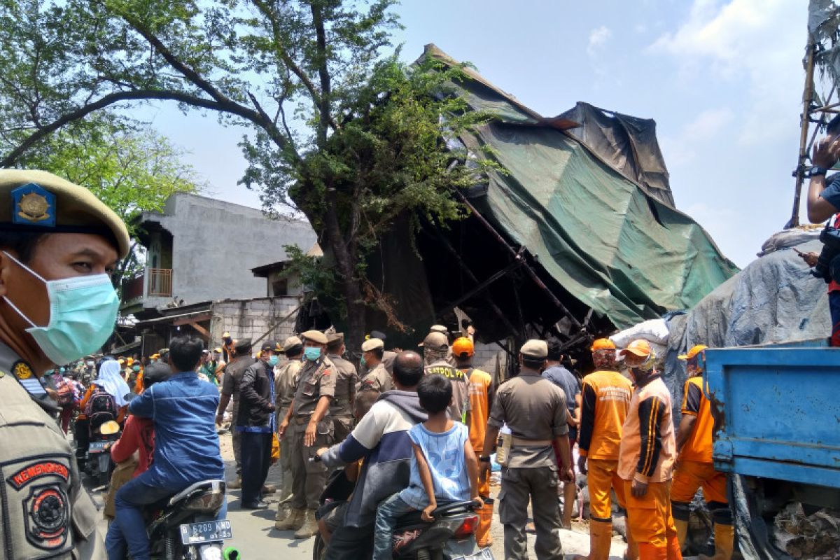 Camat Cilincing tawarkan warga eks arang ikut pelatihan servis AC