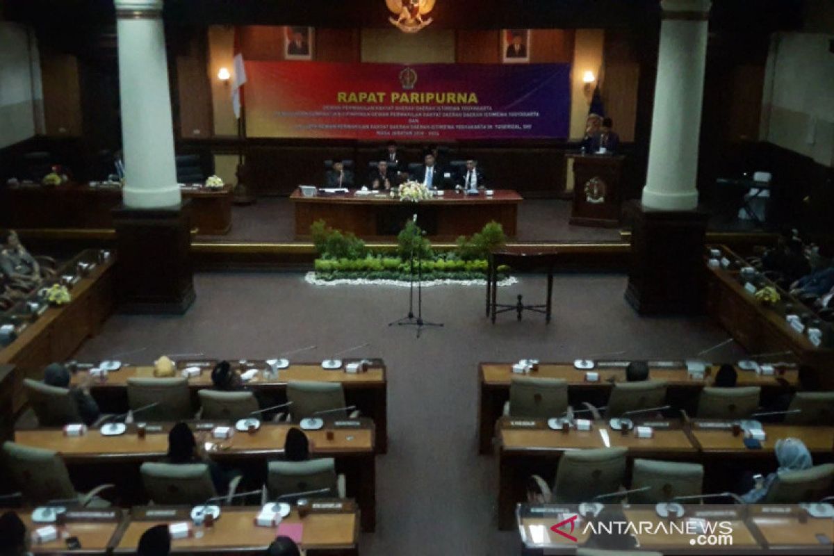 PDIP-PKS-PAN-Gerindra resmi pimpin DPRD DIY