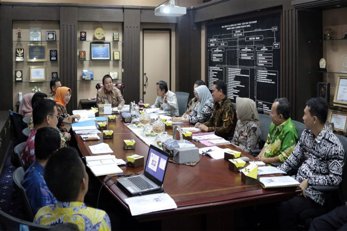 Gubernur Lampung Arinal: Antisipasi Penyakit Tanaman Lada dan Kakao