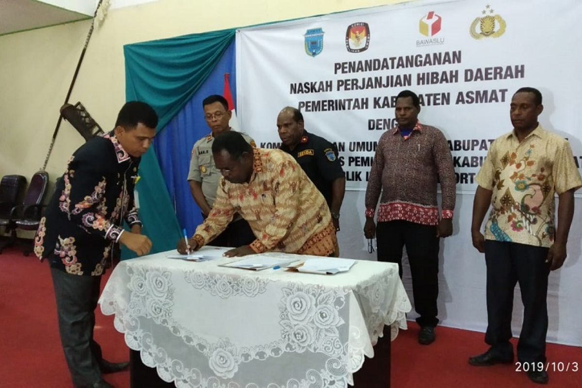 Pemkab Asmat hibahkan dana pilkada sebesar Rp65 miliar