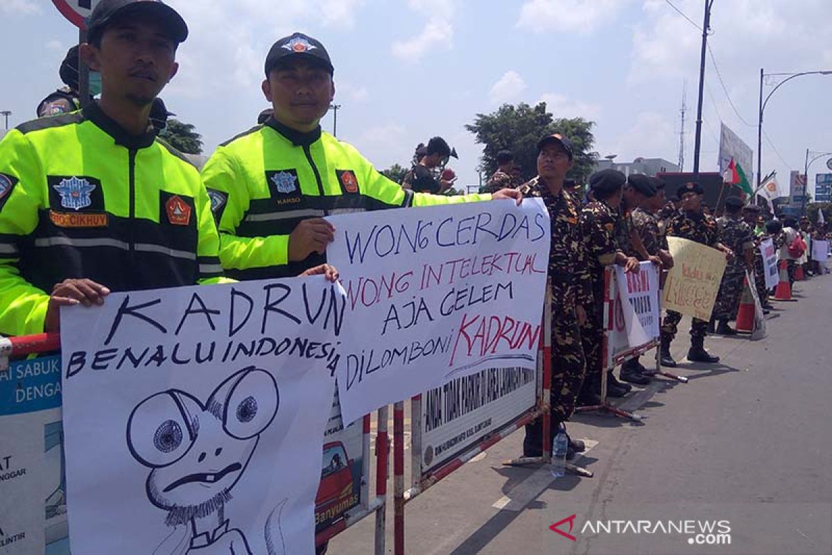 Masyarakat Banyumas dukung TNI/Polri tegakkan hukum di Indonesia