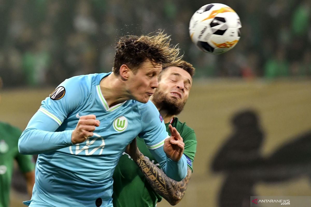 Wolfsburg tundukkan Saint-Etienne