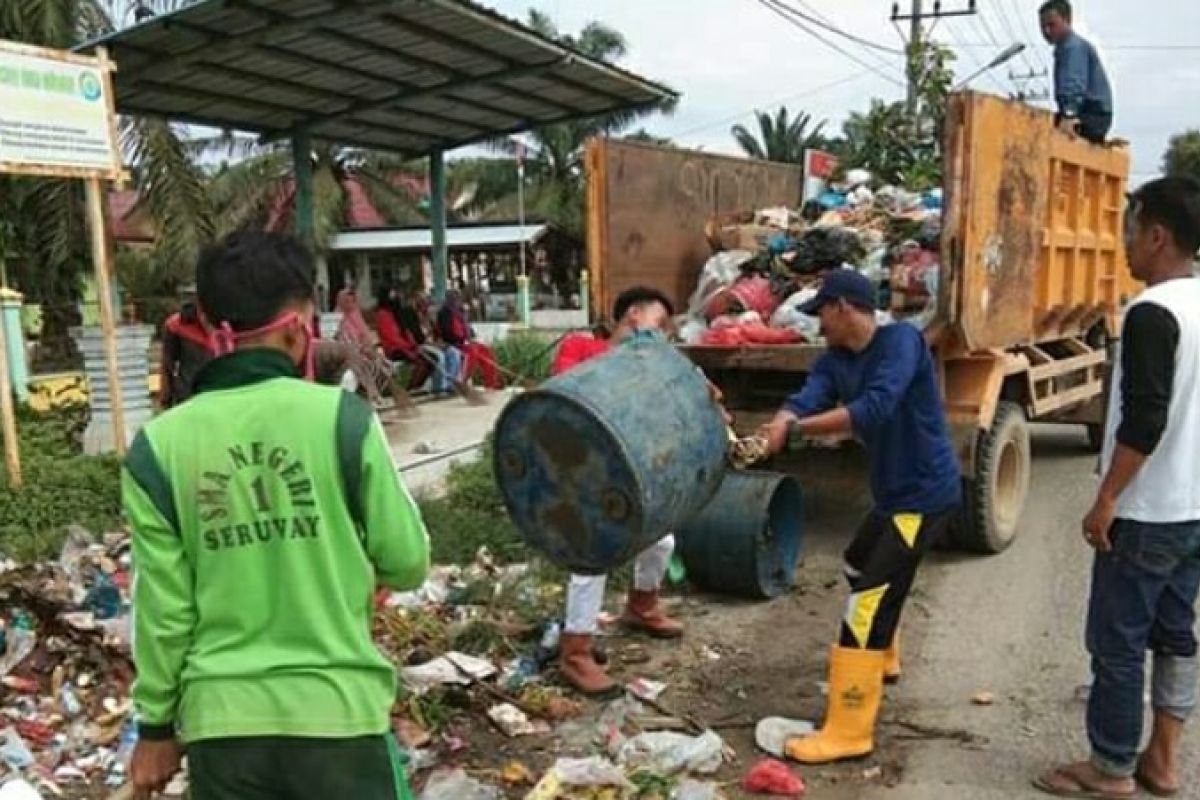 DLH Aceh Tamiang kejar pembangunan 10 bank sampah hingga akhir  tahun