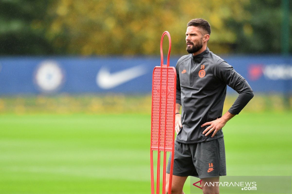 Deschamps kirim sinyal minta Chelsea lebih banyak mainkan Giroud