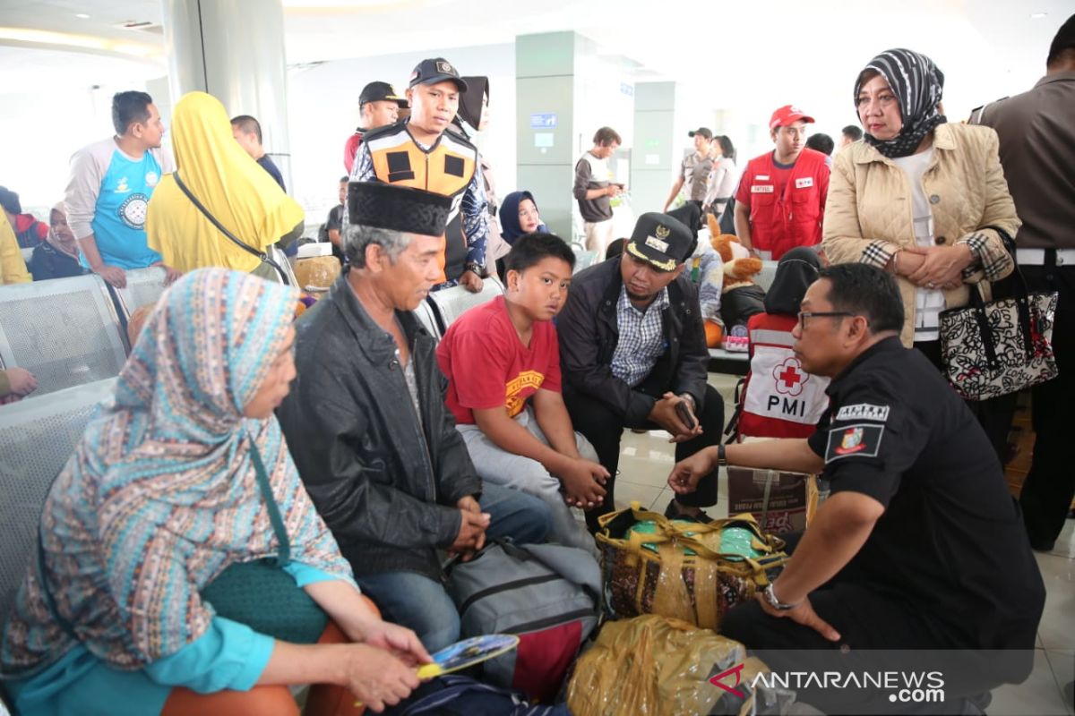 Penjabat Wali Kota Makassar sambut 55 pengungsi dari Wamena Papua