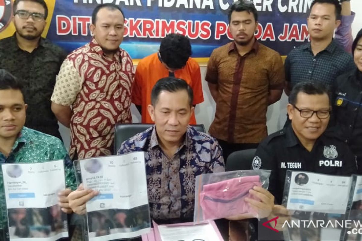 Sebar foto bugil mantan pacar di medsos, pria ini akhirnya diringkus polisi