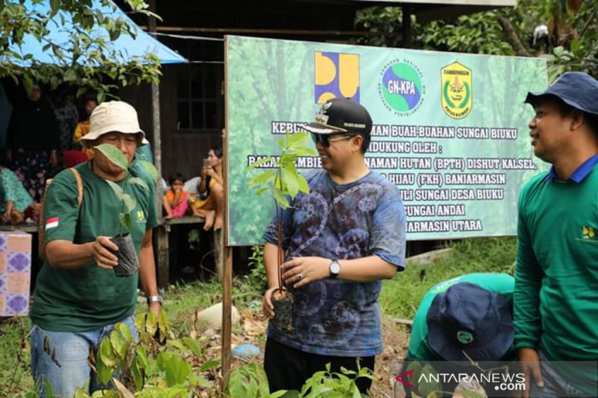 Wisata baru Kampung Sungai Biuku dihijaukan