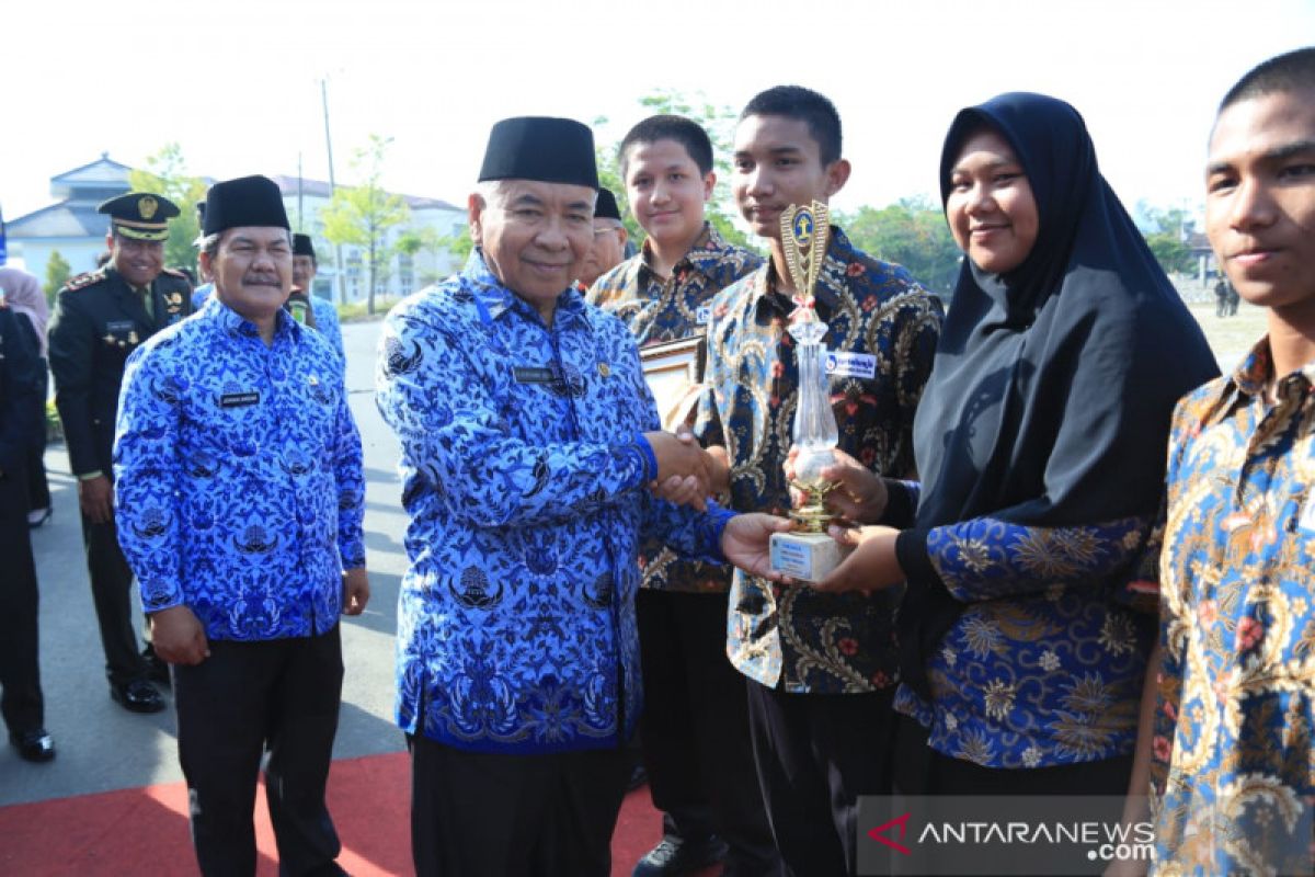 Pemkab OKU raih  peringkat II cerdas cermat Kadarkum tingkat Sumsel