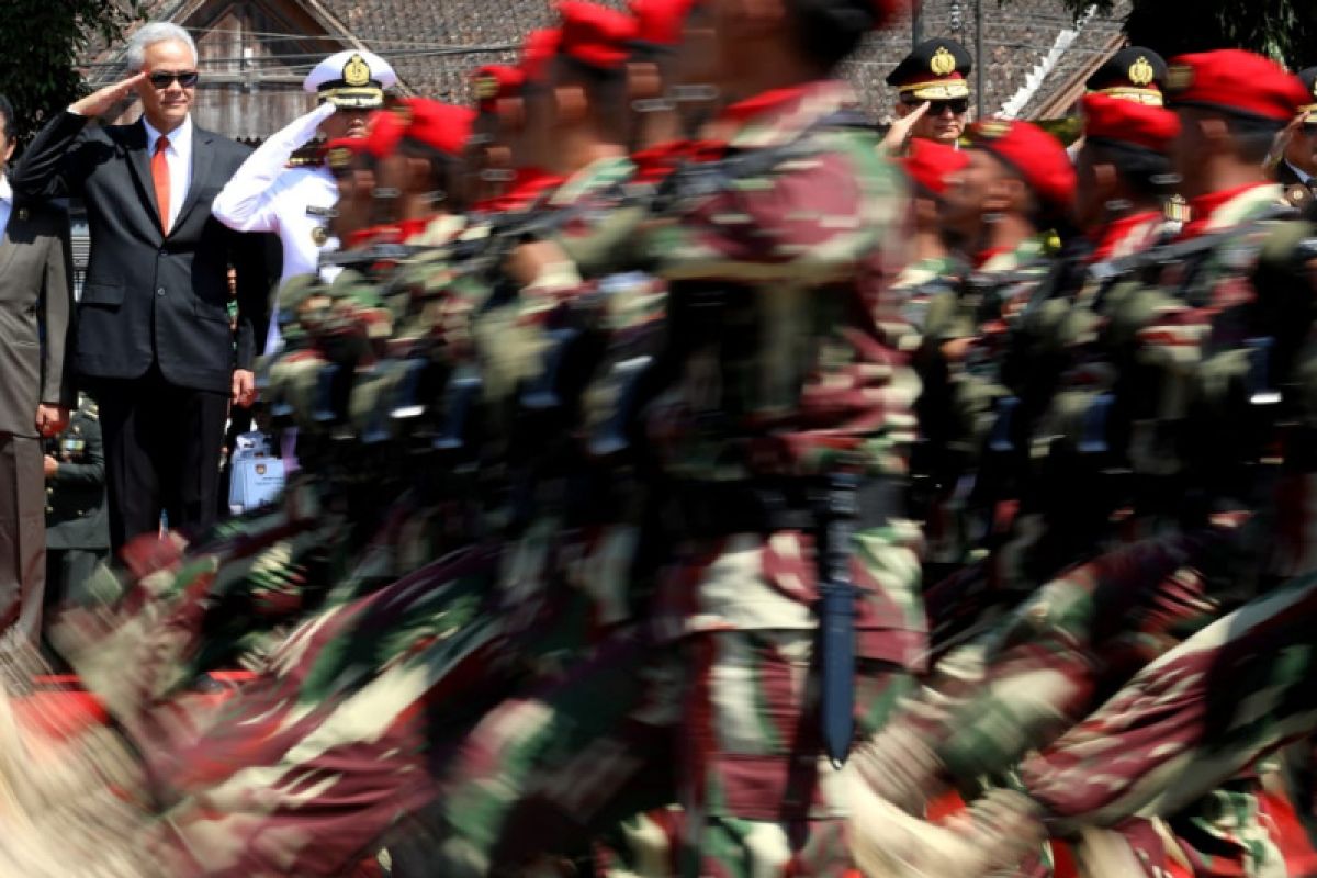 Ganjar berharap TNI terus jadi garda depan NKRI