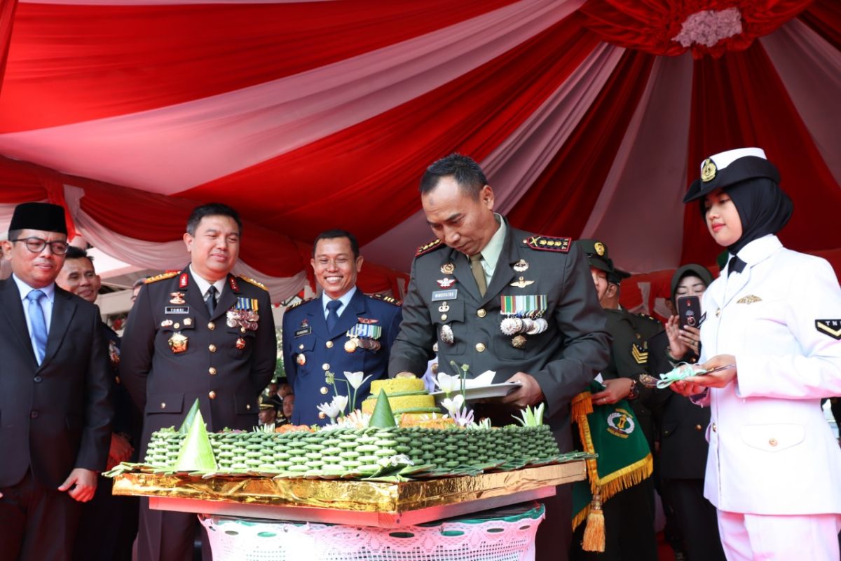 DPRD Banten berharap TNI semakin profesional dan jadi kebanggan rakyat