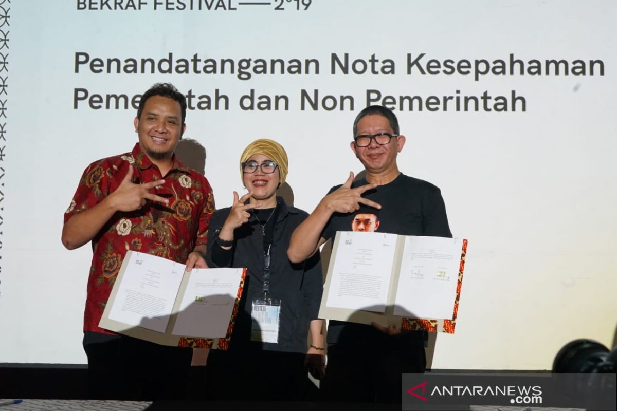 Bekraf tanda tangani nota kesepahaman tentang potensi ekonomi kreatif