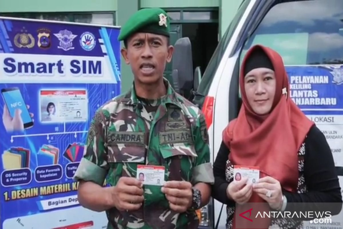 Polda bagikan 100 SIM gratis untuk TNI dan keluarga