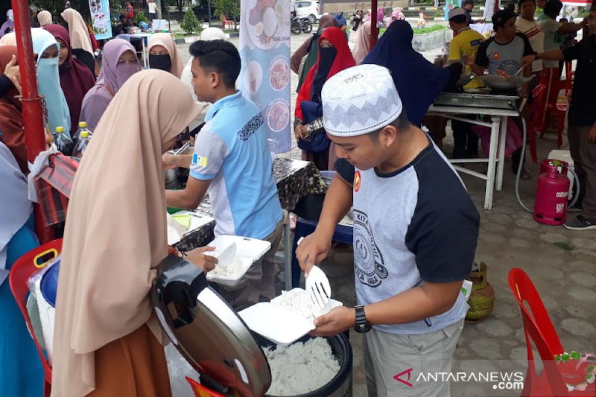 Ragam jenis makanan tradisional Malaysia dipamerkan di Aceh