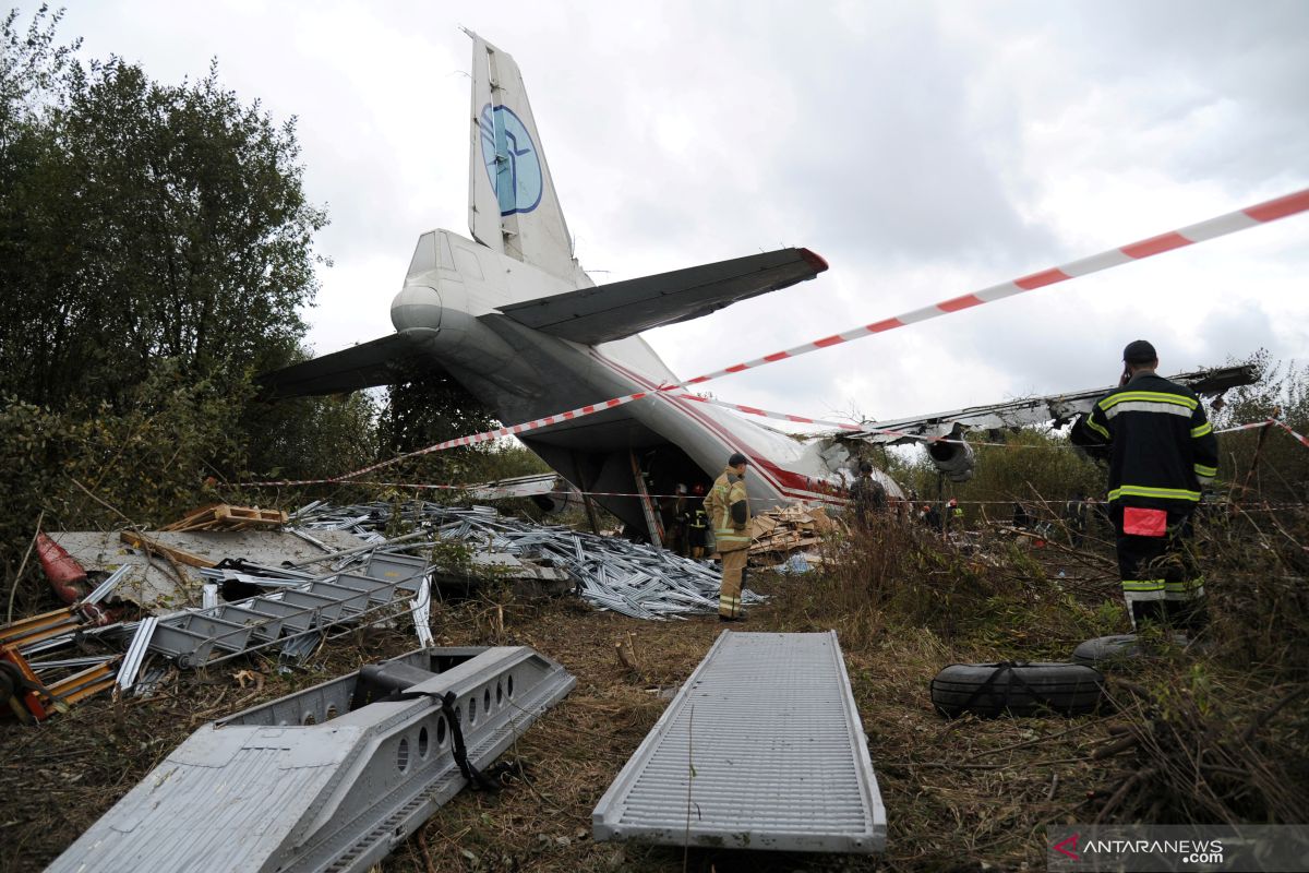 Sebuah pesawat kargo Ukraina jatuh di Yunani