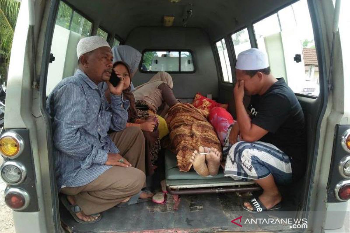 Warga di Aceh Utara tewas terjepit dinding mobil boks