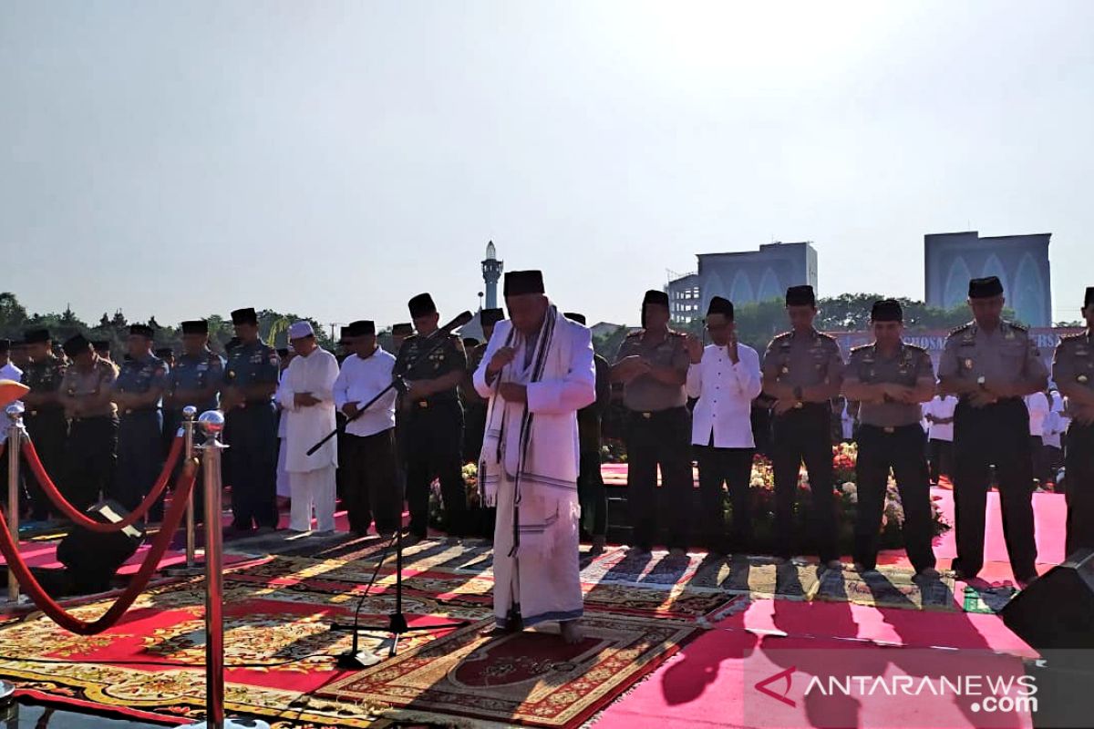 Kemarau panjang, Forkopimda Jatim shalat minta hujan