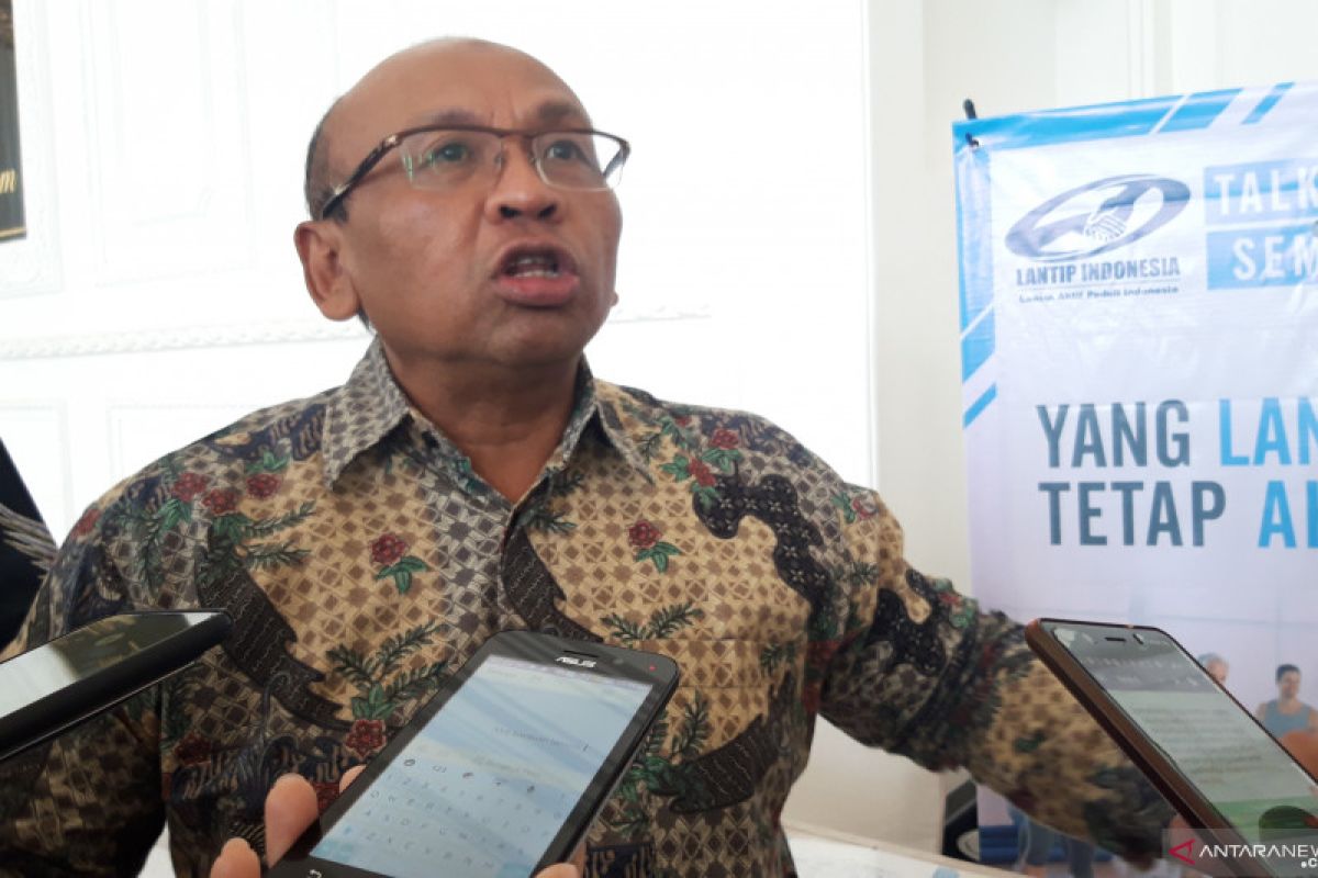 Kemensos targetkan bantuan sosial bagi 70.000 lansia  se-Indonesia