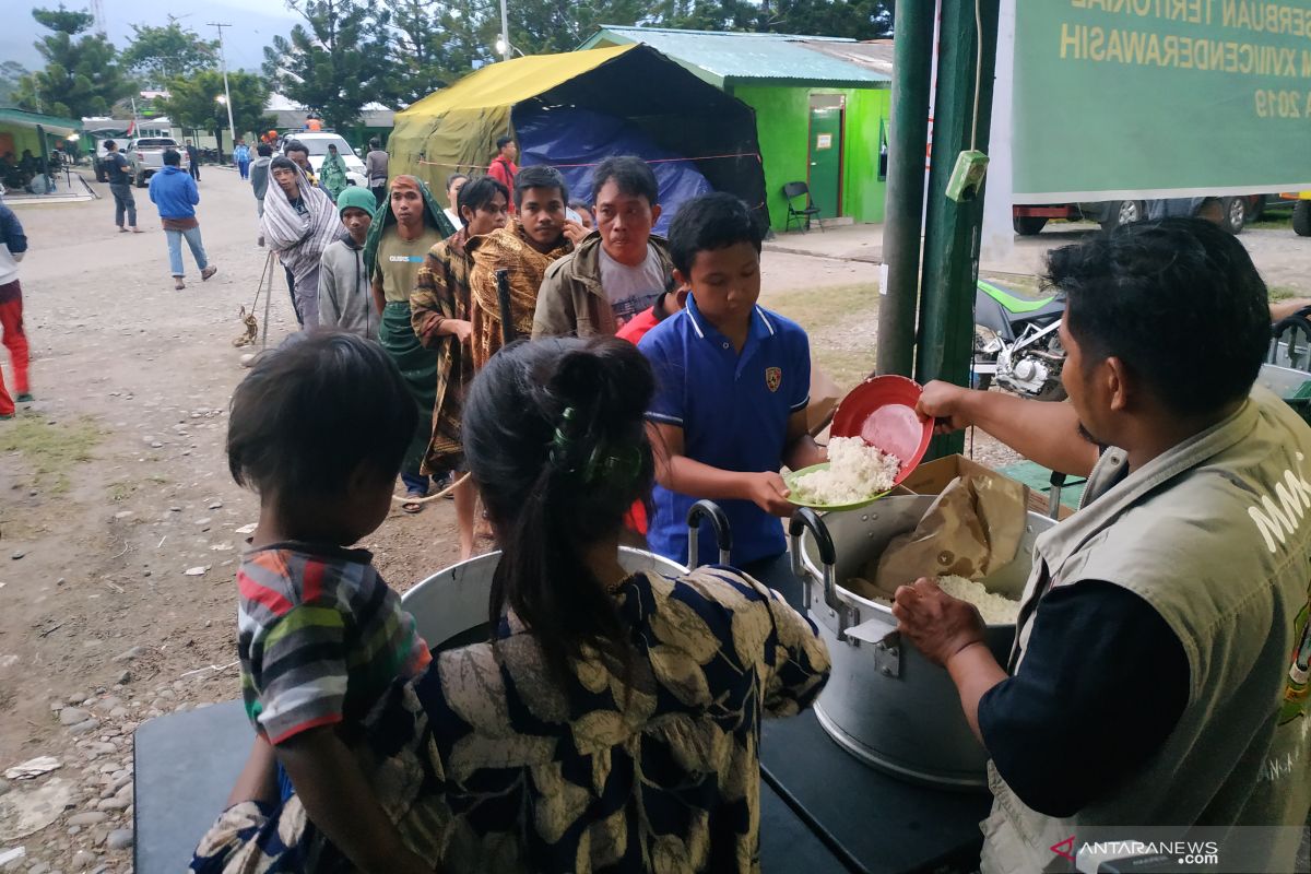 Pengungsi kerusuhan Wamena mulai  kembali ke rumah