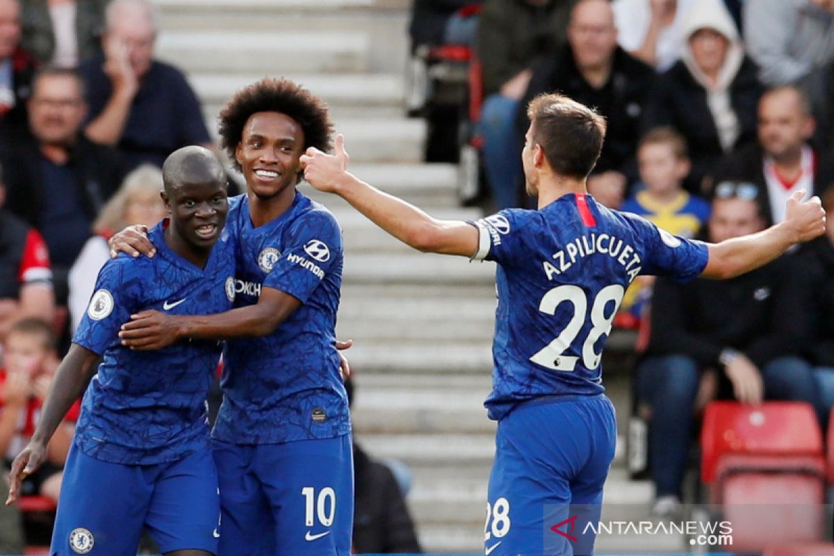 Chelsea raih kemenangan dengan mudah