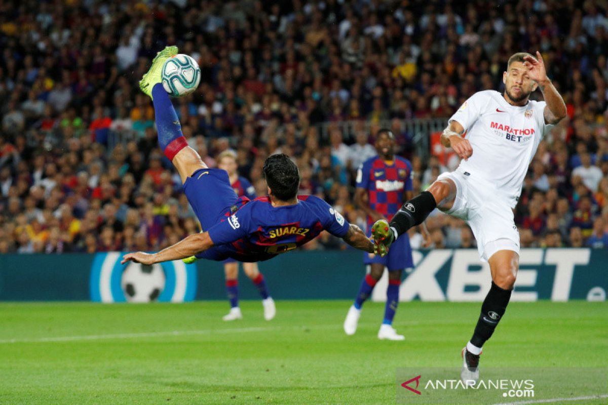 Barcelona lumat Sevilla 4-0 meski dua pemainnya diusir wasit