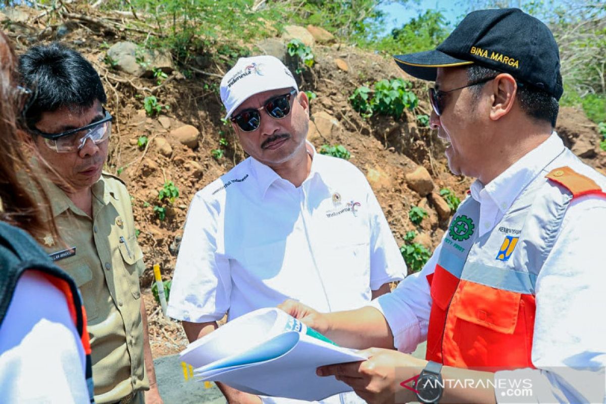 Menpar ingin pembangunan atraksi wisata di Likupang Sulut dipercepat